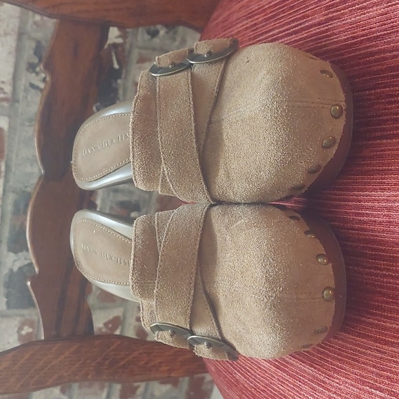 Dana Buchman Suede Clogs Size 6 - Picture 2 of 10